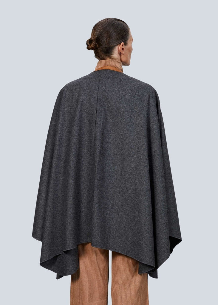 Cape grise avec poches en fourrure - GRIS MOYEN