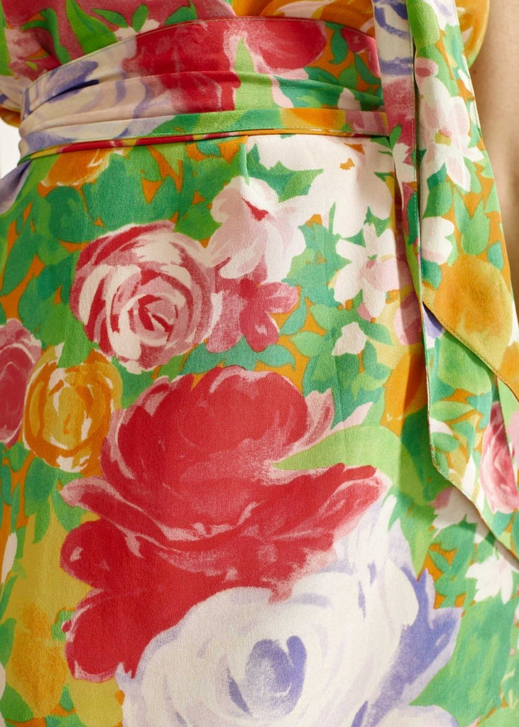 Robe courte col lavallière à motif fleuri multicolore